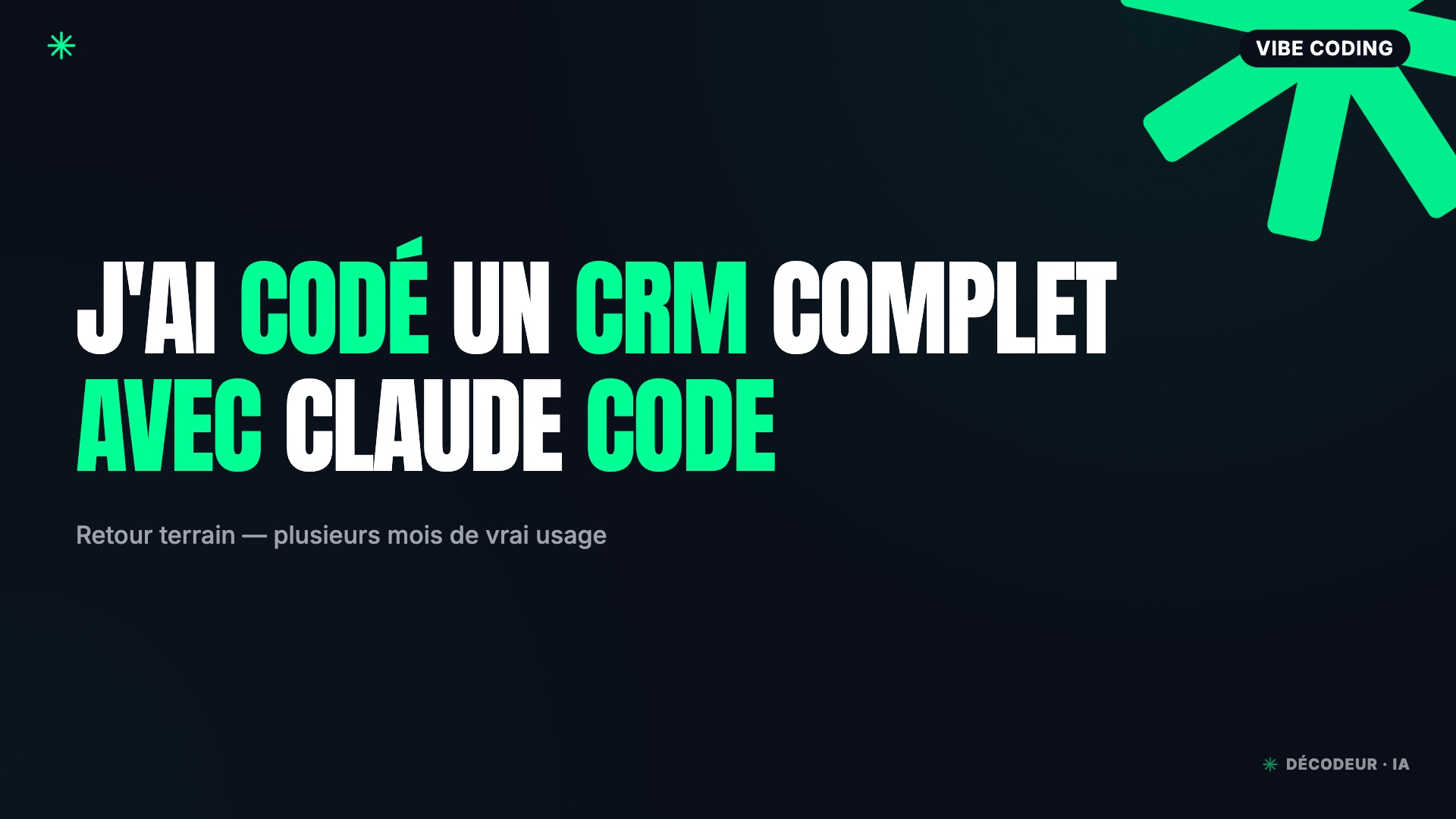 Éditeur de code affichant une session Claude Code en cours sur un projet PHP de CRM, vue d'un développeur solo travaillant sur un site et son back-office.